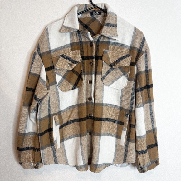 Miss Me brown plaid thick button fleece jacket size medium - Picture 1 of 6